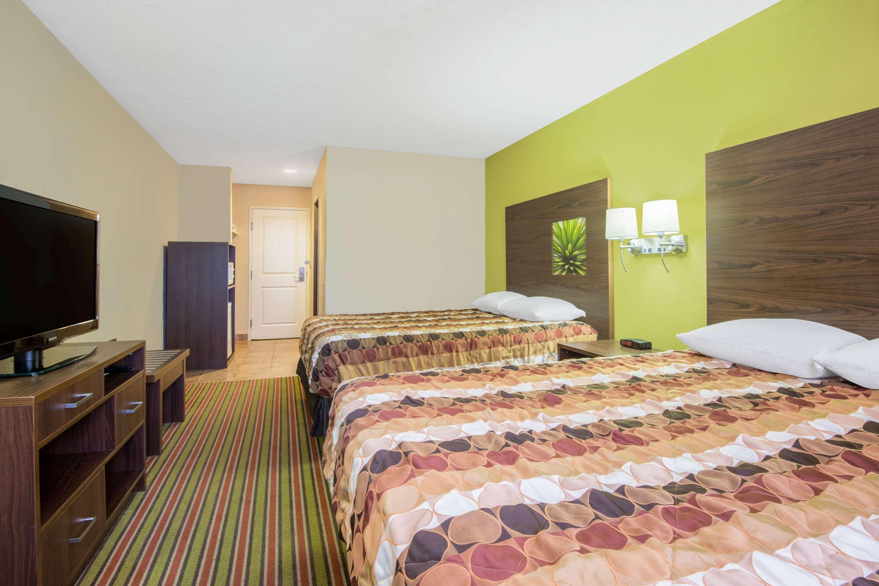 Motel Super 8 By Wyndham Portales Exteriér fotografie