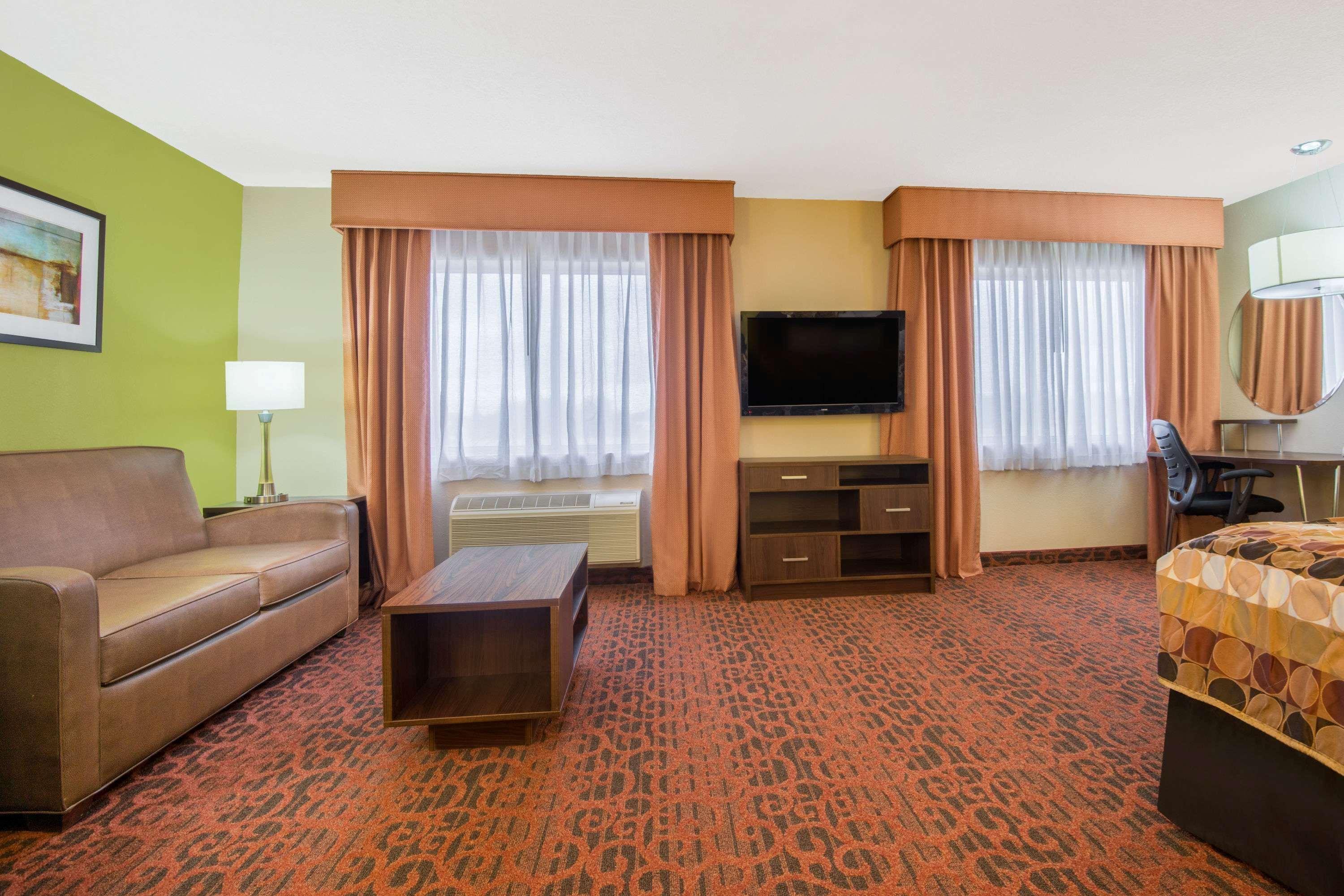 Motel Super 8 By Wyndham Portales Exteriér fotografie